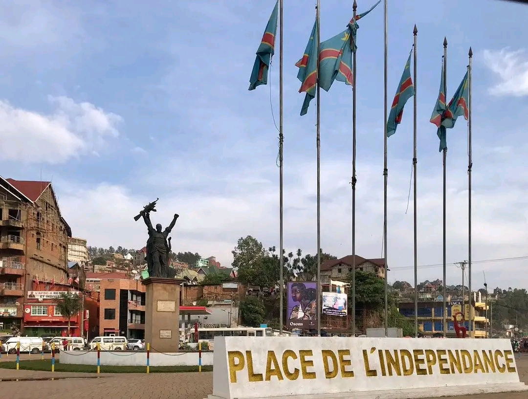 Place de l'indépendance. Grand rond-point de la ville de Bukavu